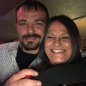 Meet your Posher, Lloyd